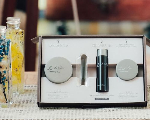 ララヴィ トライらう